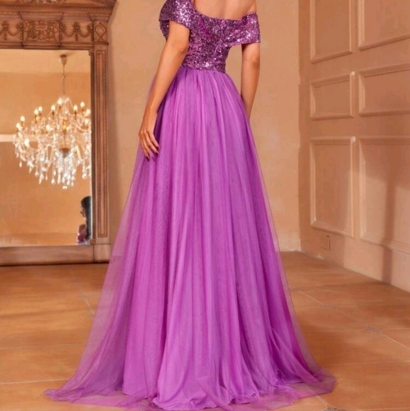 Purple,  Off Shoulder,  Sleeveless,  A Line, Sequined Gown - Picture 5 of 9